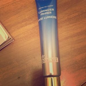 𝘿𝙧. 𝘽𝙧𝙖𝙣𝙙𝙩 𝙋𝙤𝙧𝙚𝙨 𝙉𝙤 𝙈𝙤𝙧𝙚